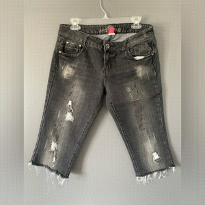 Y2K Grunge ALMOST Famous Distressed Bermuda Jean Shorts Size 11 Y2K Emo Low Rise